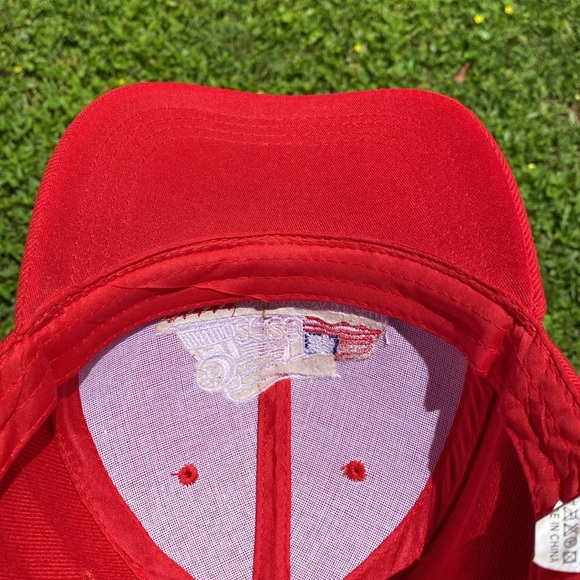 NOS All aboard the Trump Train 2020 hat full 6 panel adjustable back strap cap - Picture 8 of 8